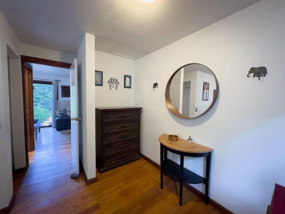 Little House In The Redwoods With A Hot Tub! Διαμέρισμα Garberville Εξωτερικό φωτογραφία